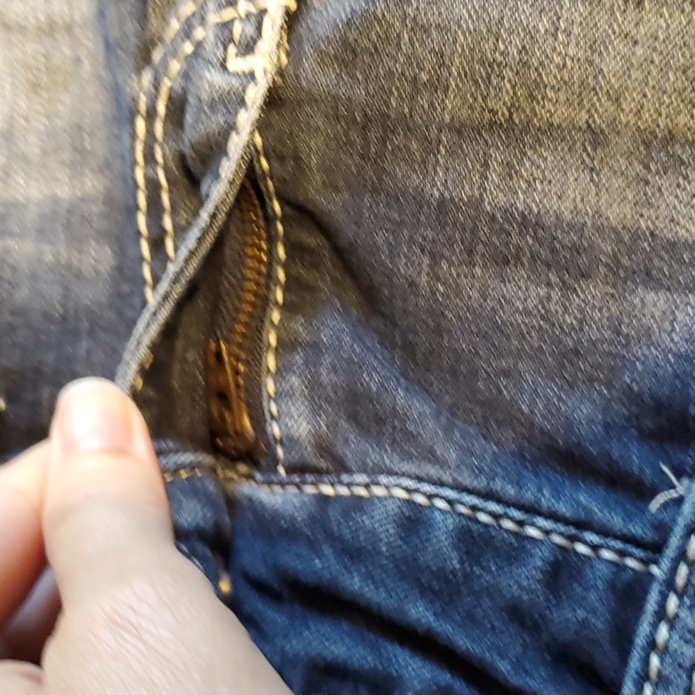 Daytrip Shorts - Picture 7 of 10